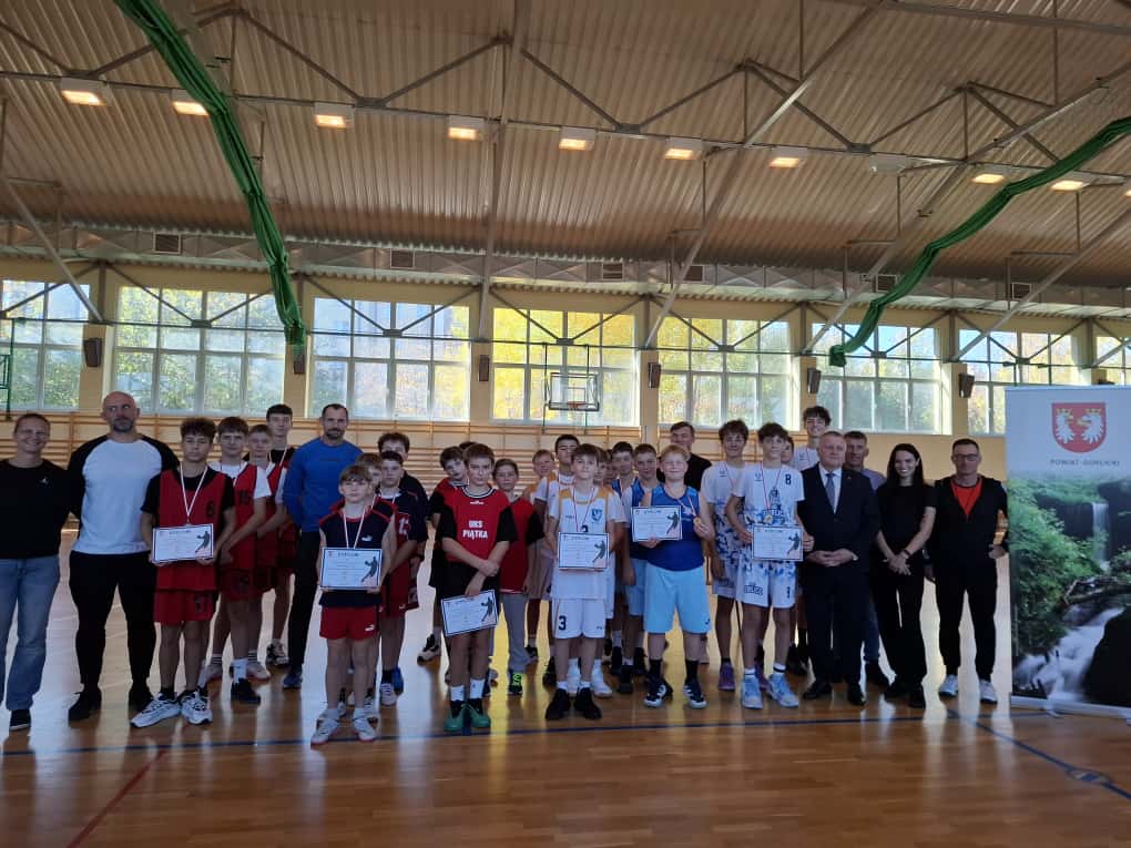 Powiatowe Igrzyska Dzieci oraz Powiatowe Igrzyska Młodzieży w Koszykówce 3x3