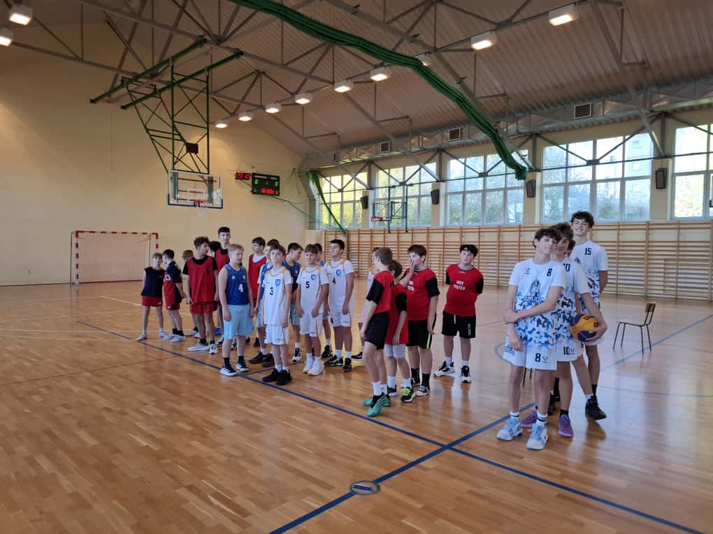 Powiatowe Igrzyska Dzieci oraz Powiatowe Igrzyska Młodzieży w Koszykówce 3x3